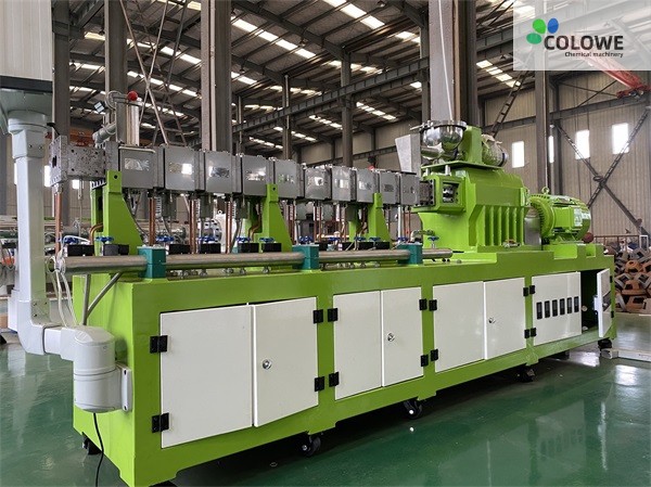Kelongweier Twin screw extruder (50) Kelongweier Twin screw extruder (50)